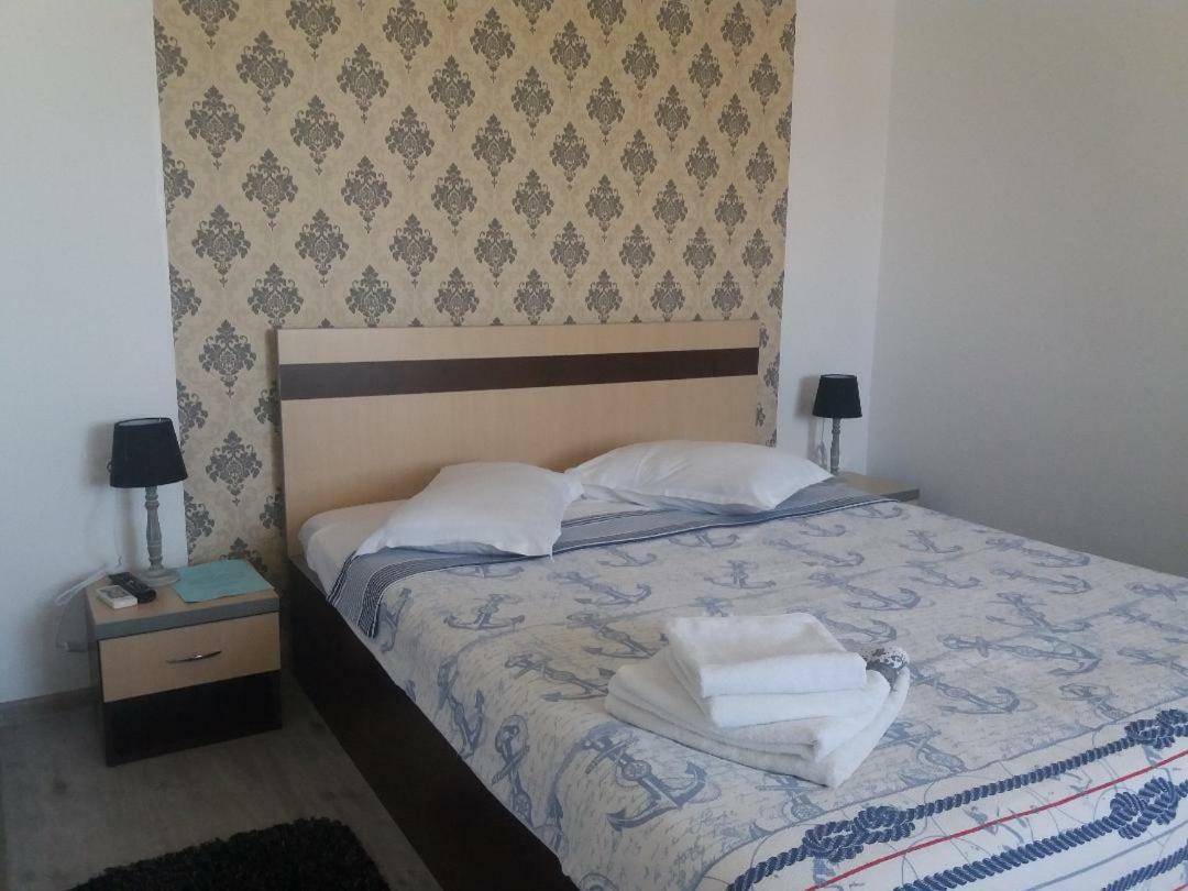 מלון Năvodari Casa Alba מראה חיצוני תמונה
